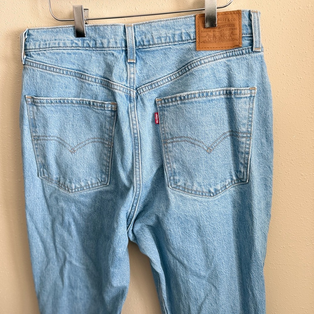 Levi’s 70s High Flare Jeans Women’s 31 Light Wash Raw Hem Denim